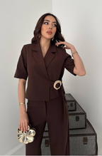 Brown Single Buckle Jacket And Trousers Set