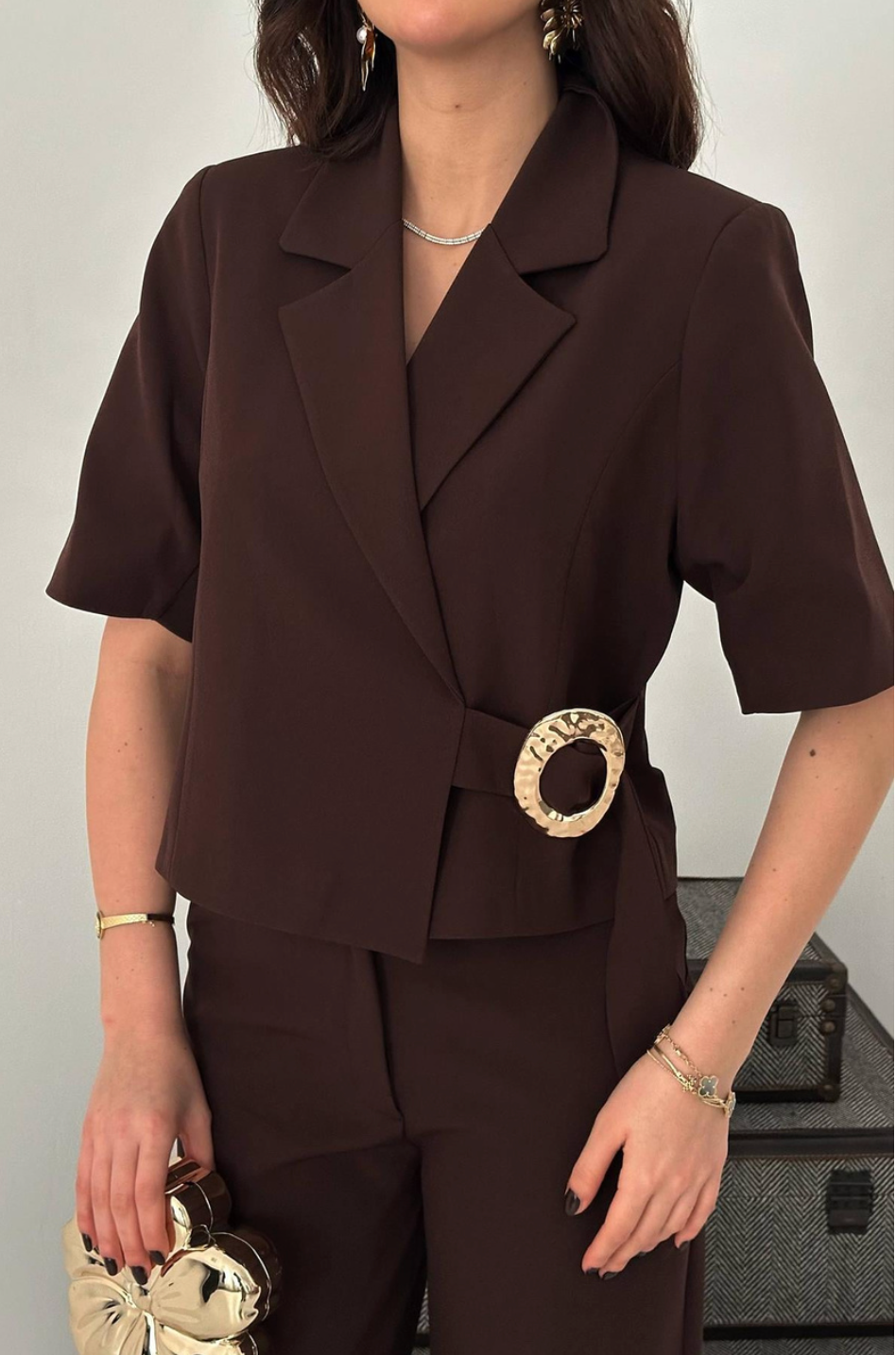 Brown Single Buckle Jacket And Trousers Set
